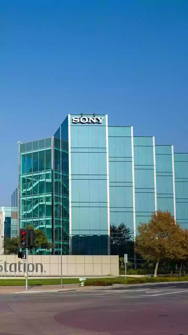 Sony acquires iconic Peanuts franchise for $450M