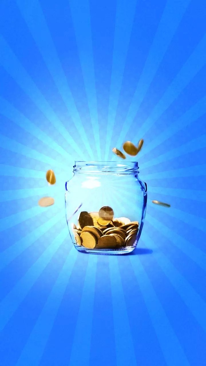 Rupee hits new all-time low, ends 15 paise down at 90.93 Vs USD; govt cites trade gap, delay in India-US deal