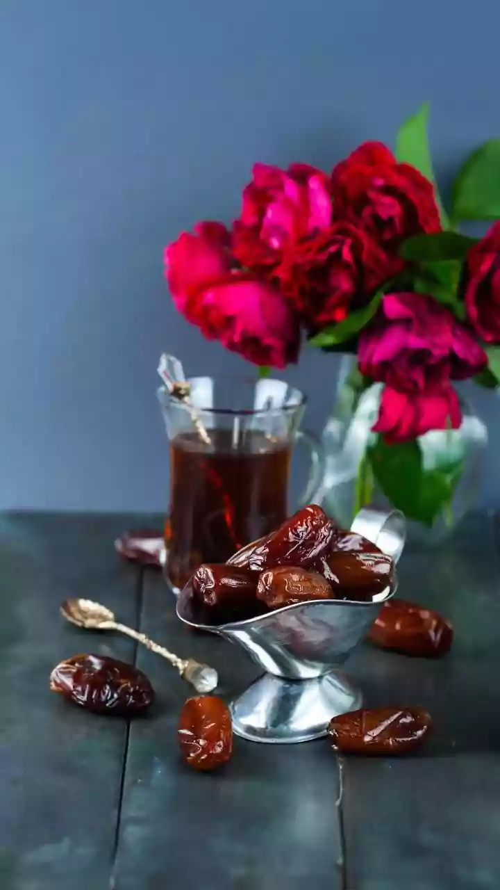 Why Do Muslims Break Their Fast With Dates?