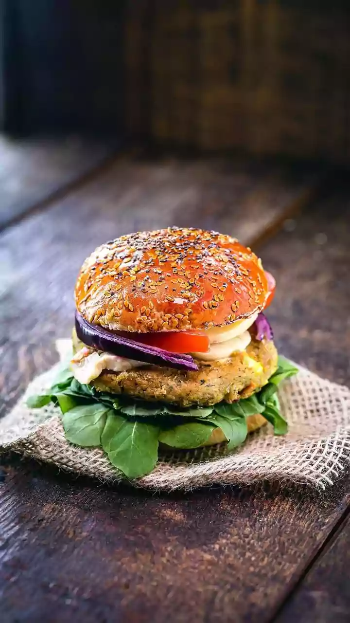 Bill Gates' Burger Bliss: A Climate Conundrum and the Quest for Sustainable Bites