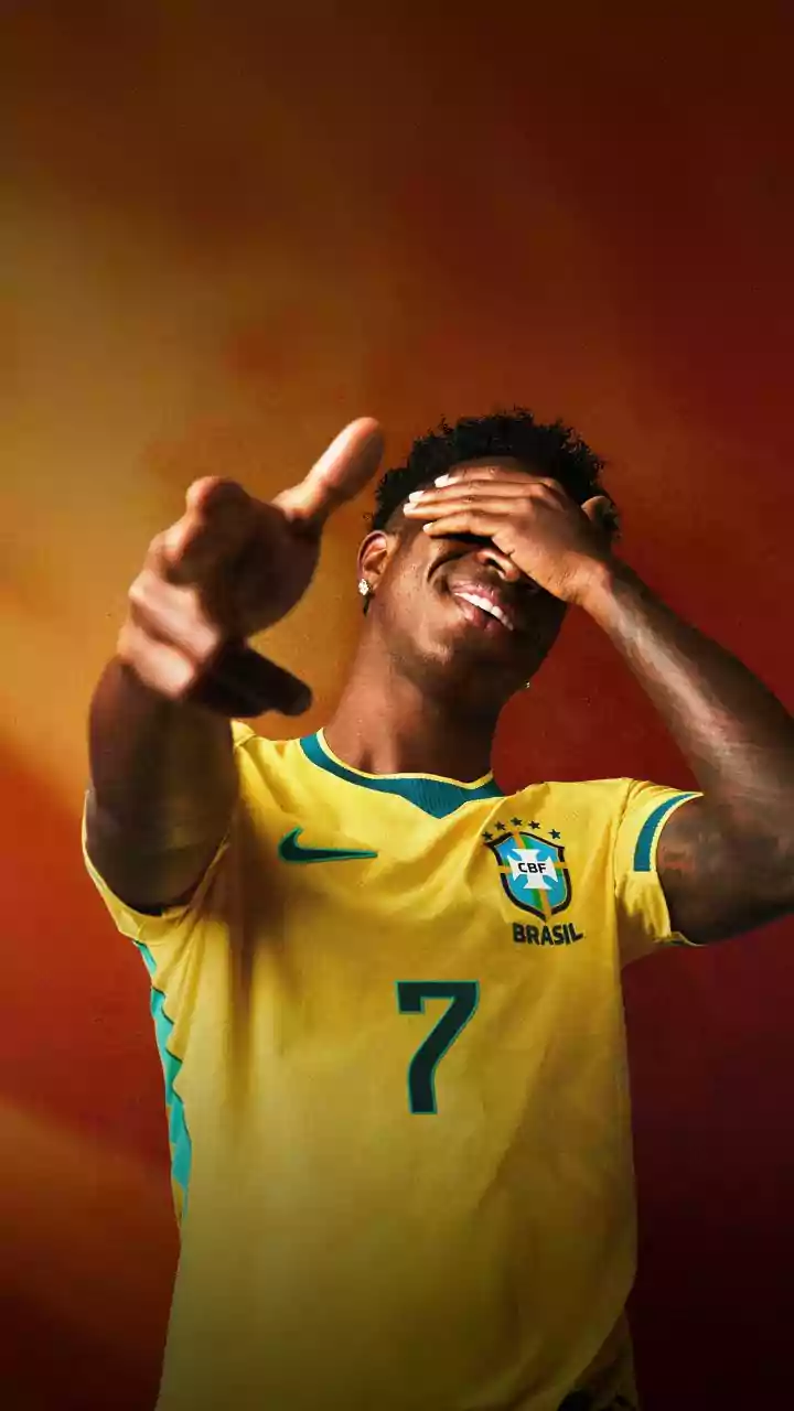 Uniforme da Seleção Brasileira é eleito o 2º mais bonito da Copa; veja