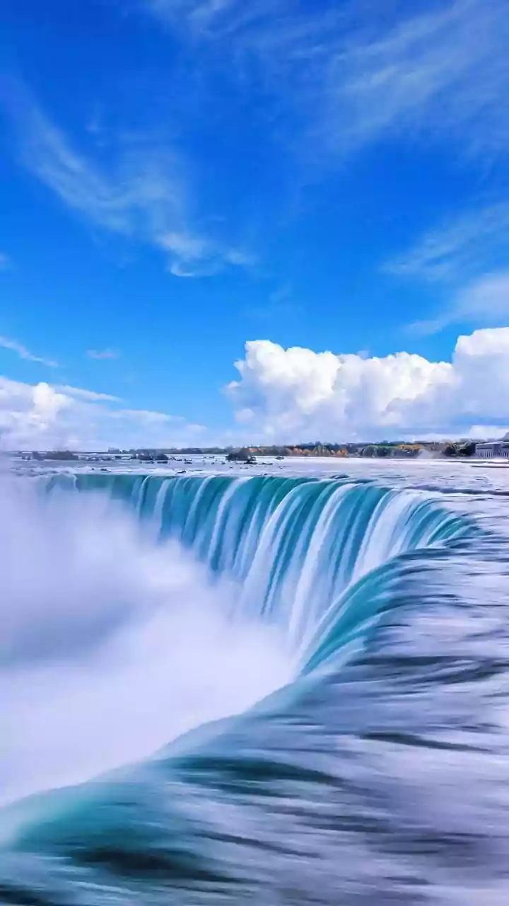 Anuv Jain Provides Insights from Canada Prior to His Dastakhat Tour