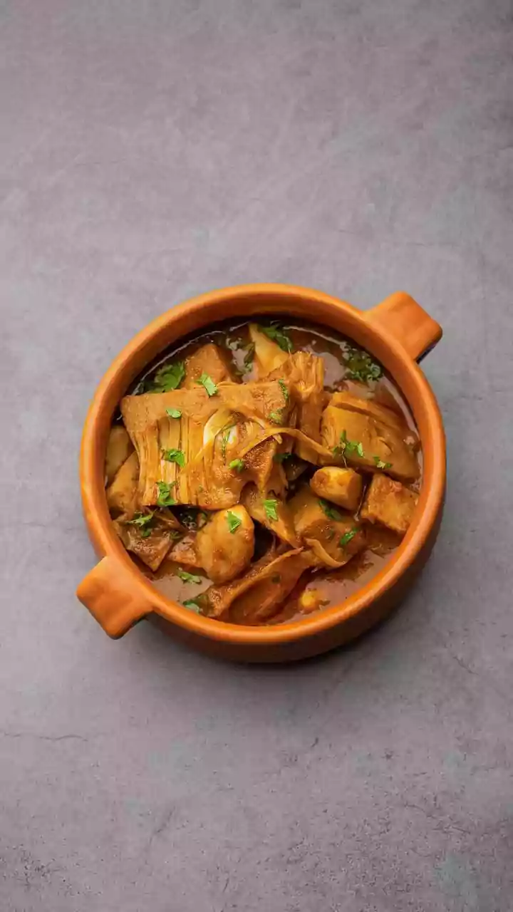 High-Fiber Vegan Hacks: Air-Fried Green Jackfruit Sliders Replace Meat Snacks Today