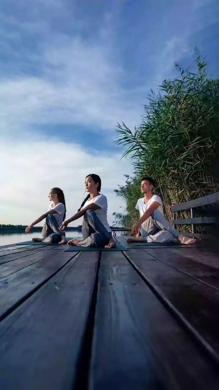 5 Spine Warning Signs: Medical Attention