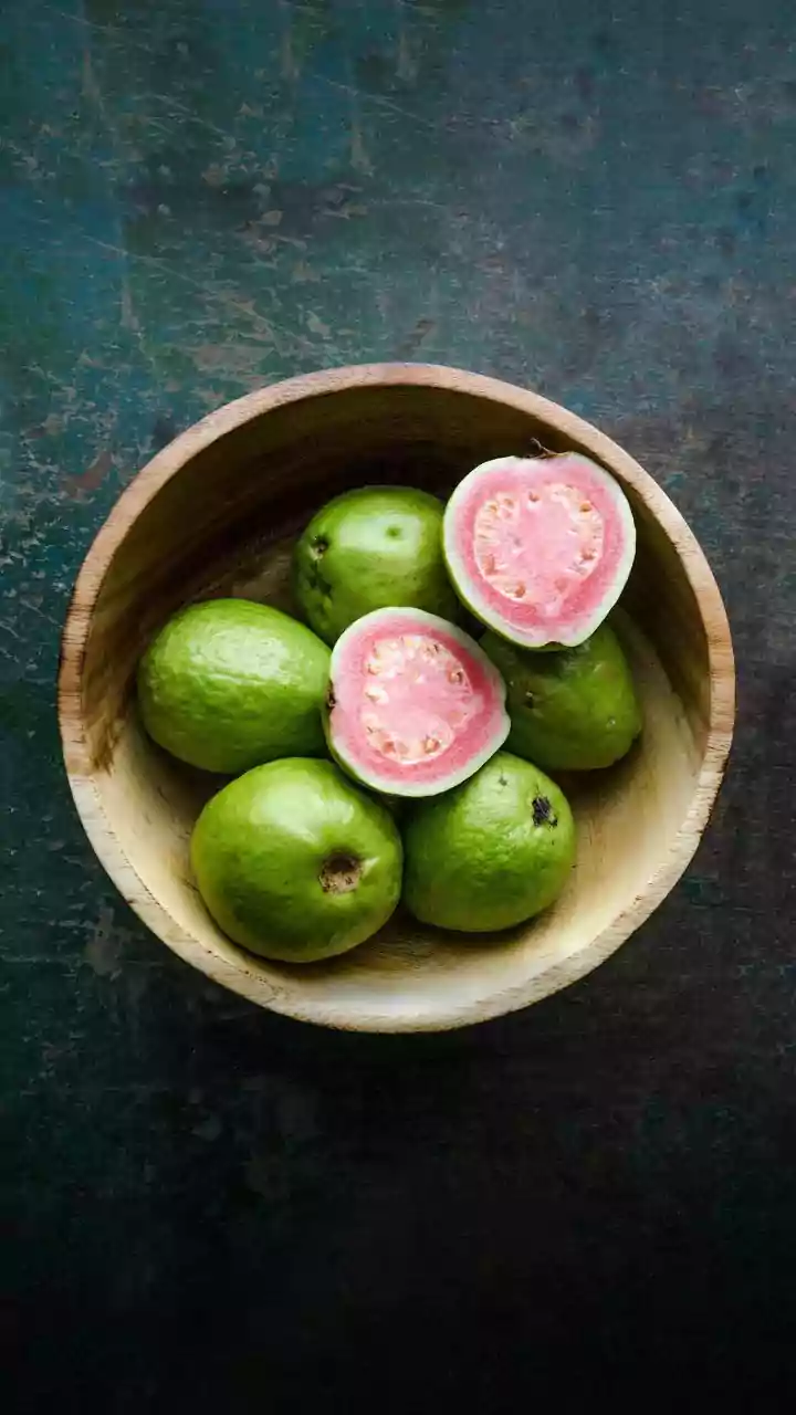Guava Power: 5 Health Perks of Morning Guava