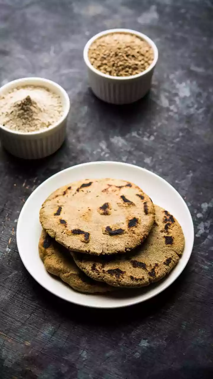 Bajra Roti: Unveiling 4 Health Perks & Why It's a Weight Loss Champion