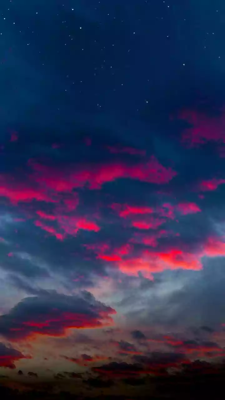 Tomorrow's Cosmic Forecast: April 08, 2026 - Your Zodiac's Daily Guide