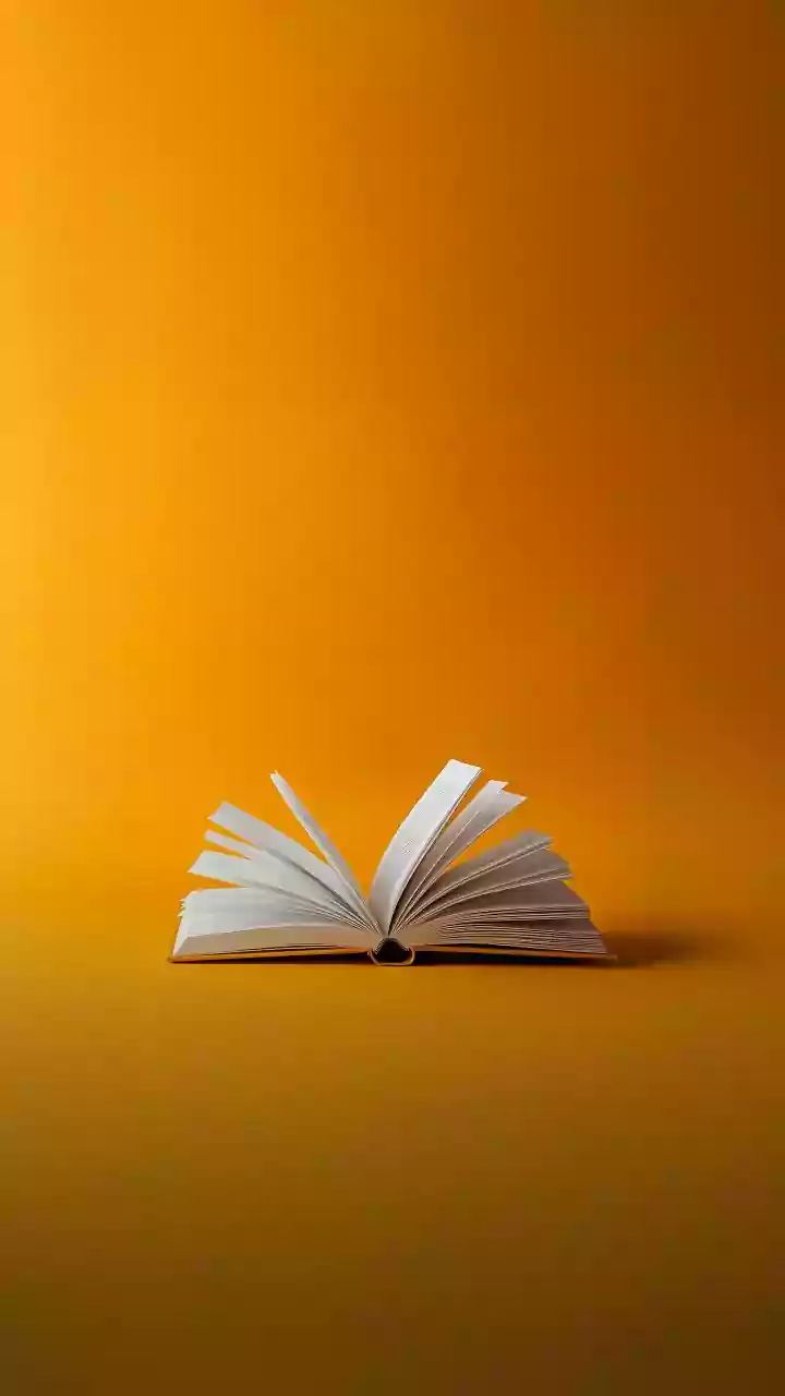 Antes da Flip, Nobel de Literatura recebe homenagem na ABL