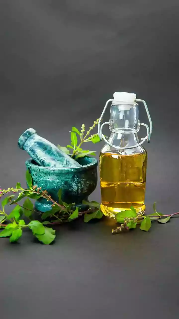 Beat the Heat: DIY Ayurvedic Hair Oil for Cooler Scalp and Stronger Strands This Summer