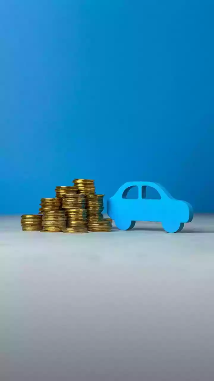 Why Every Car Buyer Should Use a Car Loan EMI Calculator Before Applying