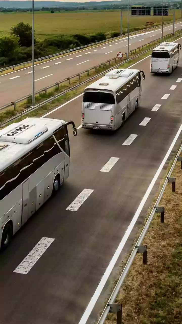 Watch | Kanpur MLA's Convoy Crosses Onto Wrong Lane Despite ‘Traffic Moving Normally On Road’