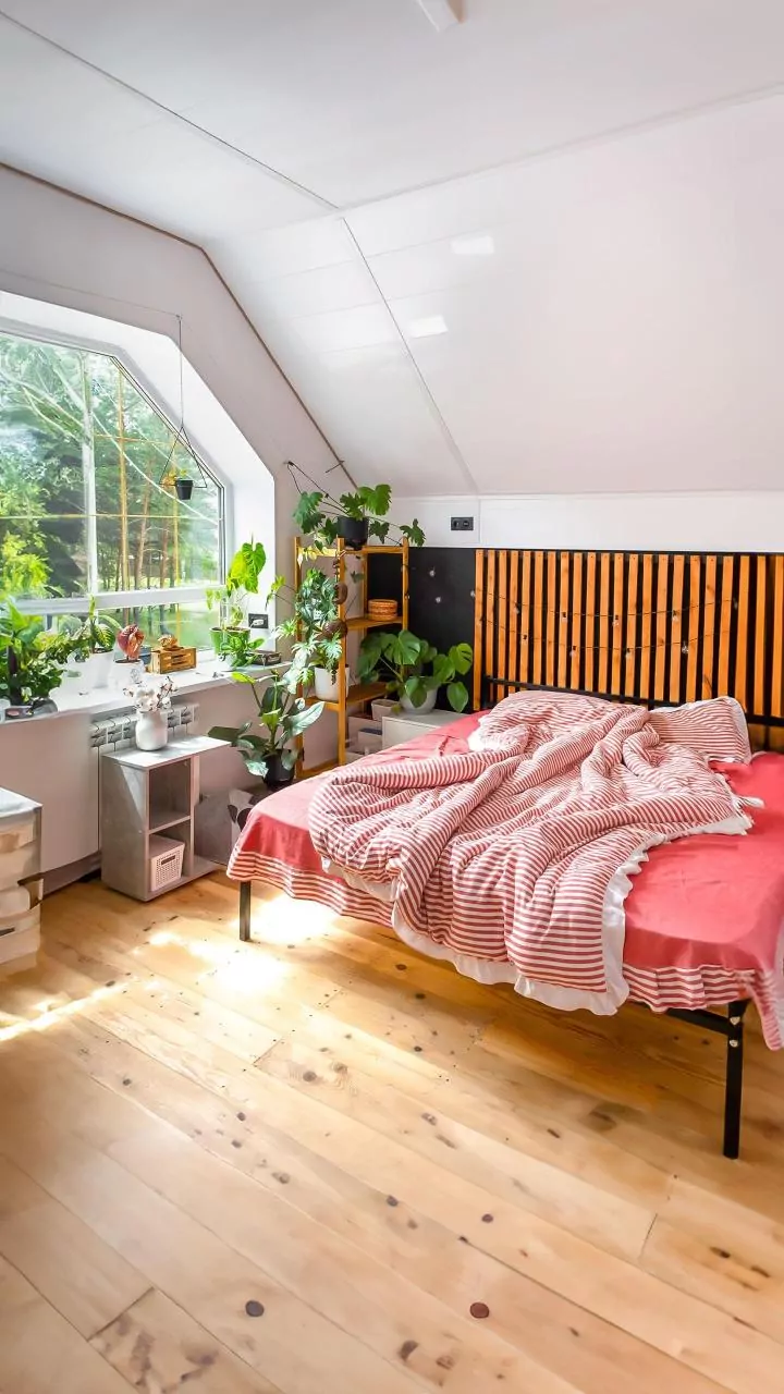 A Bedroom Can Feel Hotter When Moisture Stays Trapped Indoors