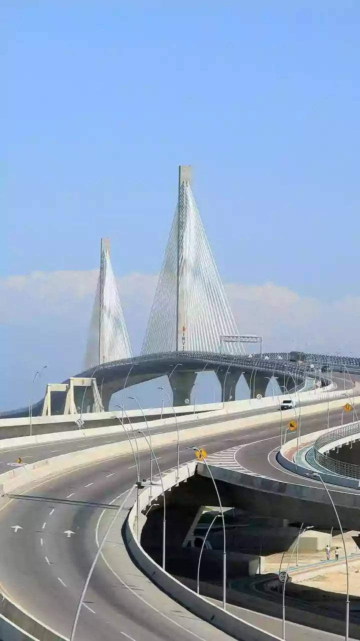 The New Toll Cap Brings a Clearer Limit to Structure-Heavy Highway Fees