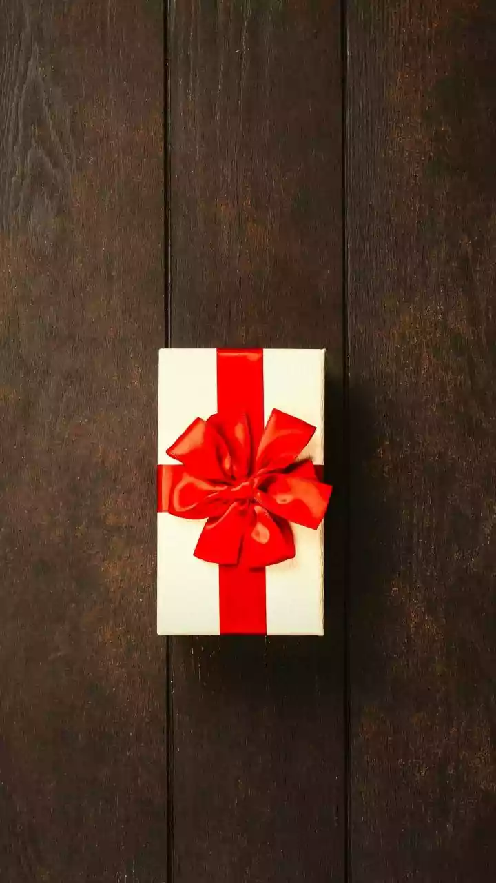 7 Budget-Friendly Gift-Wrapping Ideas For India's Festive Season