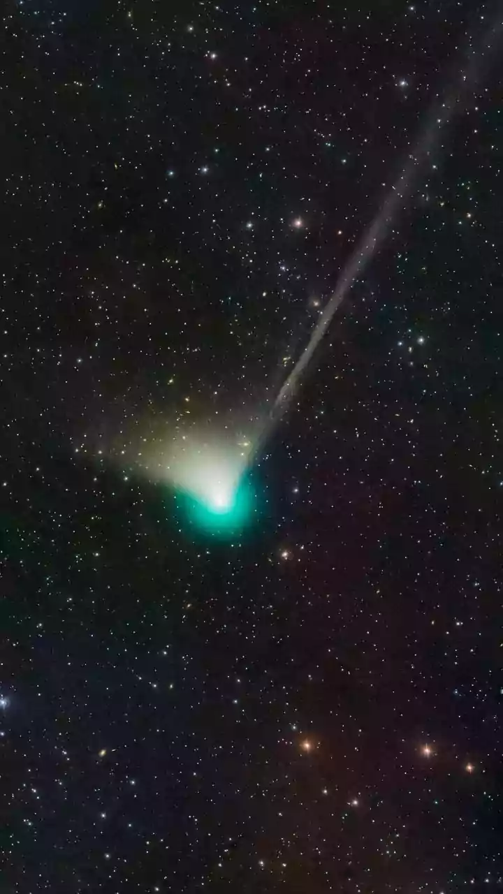 Juice Spacecraft's Stunning Comet 3I/ATLAS Views