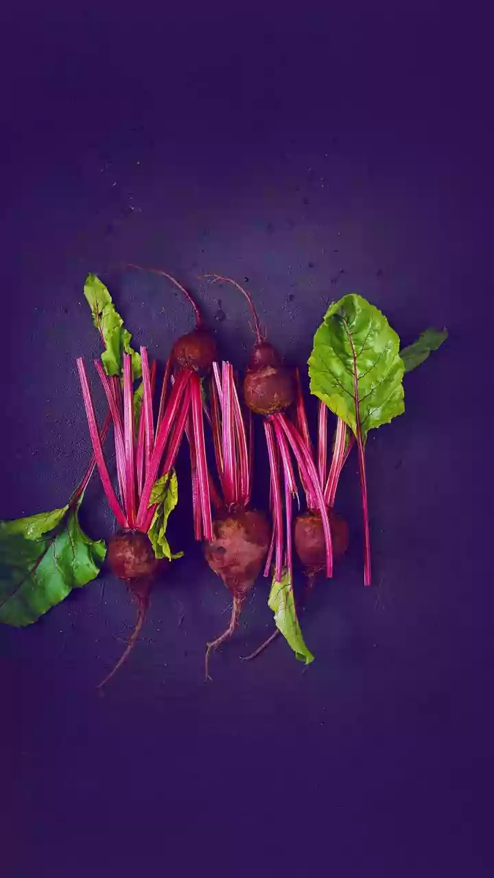 Gloves and Old Towels Make the Beetroot Hair Experiment Easier to Manage