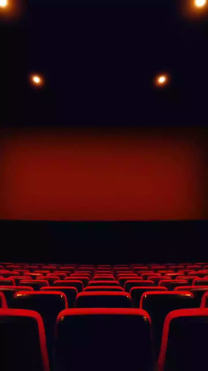 Cinema Tickets Vs Streaming Subscriptions How Cost Factors Shape Modern Viewing Decisions