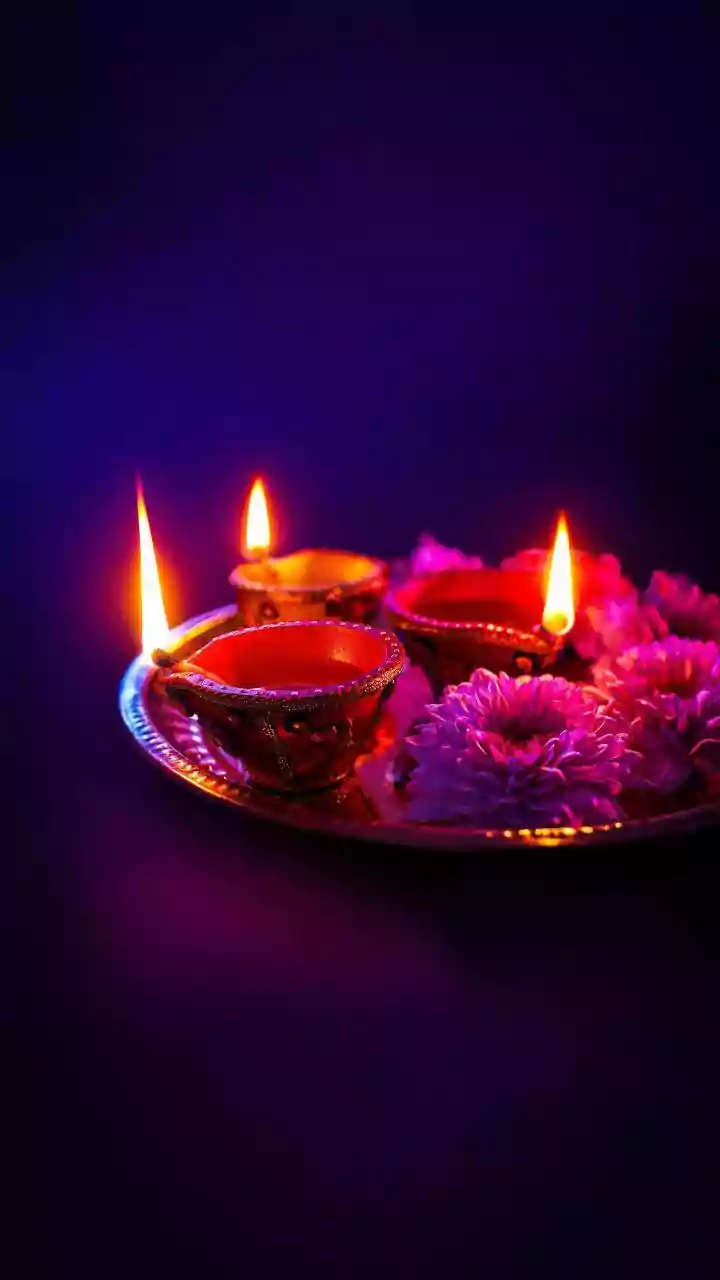 Ayodhya's Diwali Festival Combines Local Heritage And Celebrations