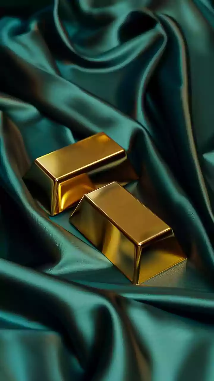 Gold Prices Fall Before Fed Rate Call