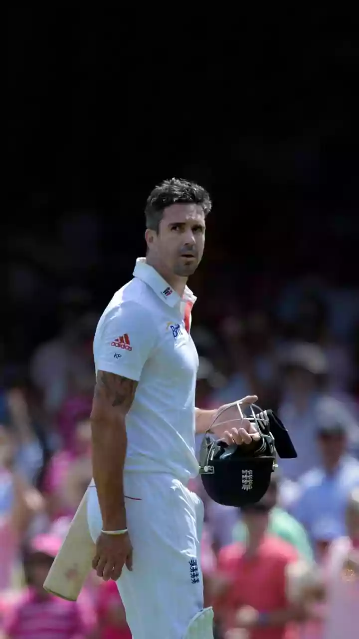 Cricket legends who nearly played for another country