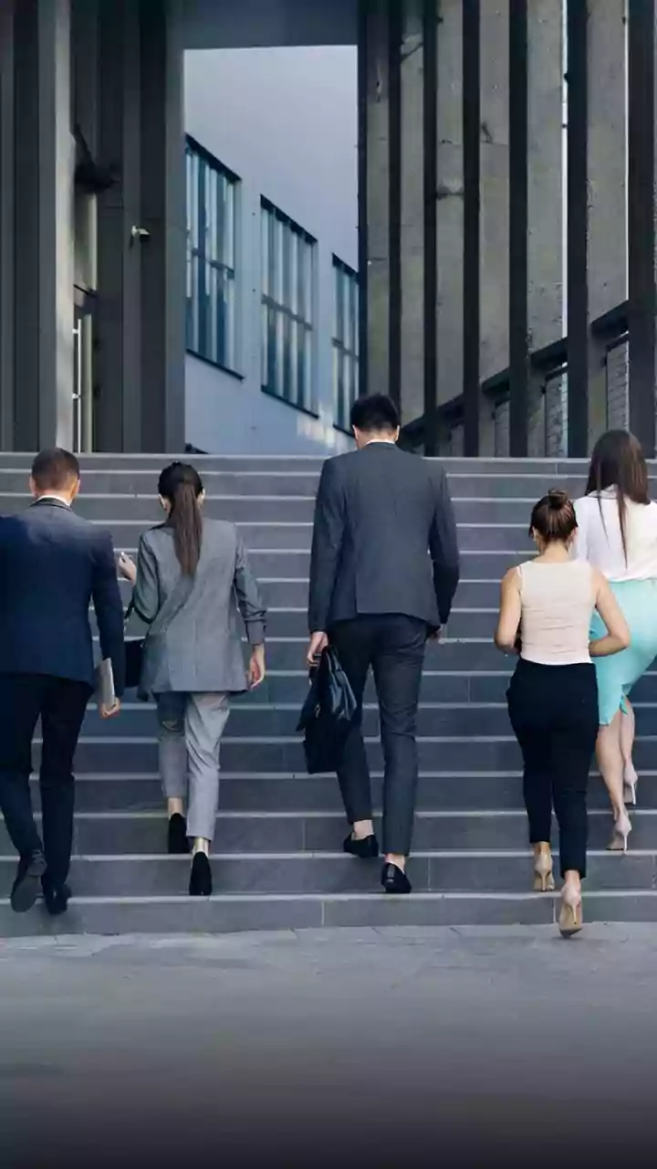 Private Sector Growth In August: What India's Jobseekers Need To Know