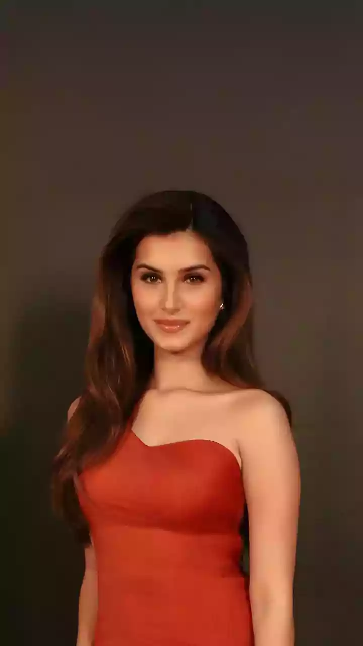Tara Sutaria reveals 'lot of love for India' at Cannes