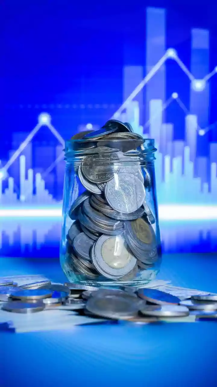 Sensex Today | Stock Market LIVE Updates: Nifty sees marginal recovery from day's low; Insurance bill tabled in Parliament