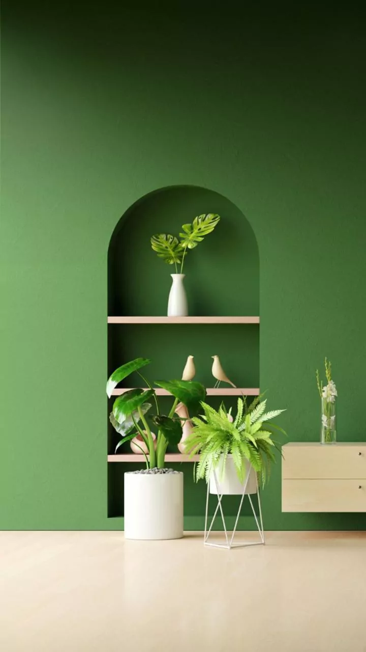 Warm shelf styling trends shaping December aesthetics