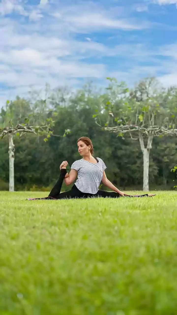 Why Introducing Teenagers To Daily Yoga Stretches Enhances Overall Mental Well-Being And Academic Concentration Today