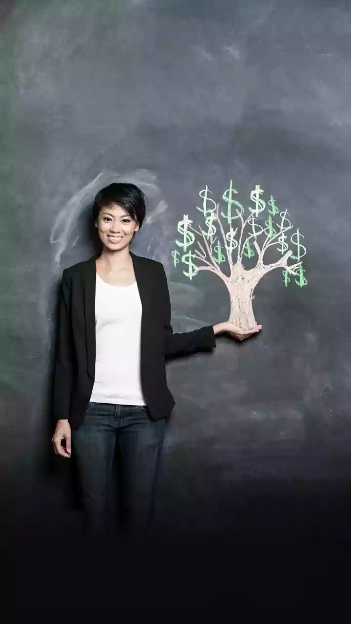A Spending Diary Can Separate Planned Costs from Triggered Purchases