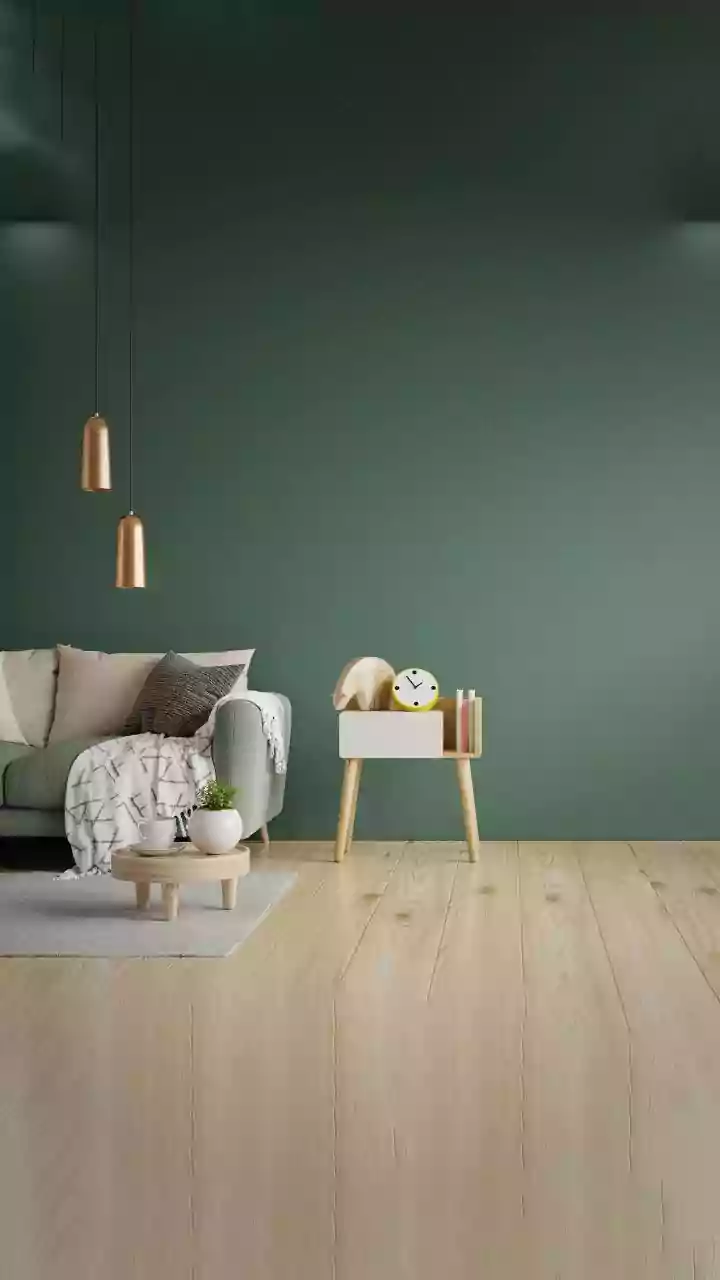 Selective Gilding Gives Modern Homes Warmth without Excess Shine