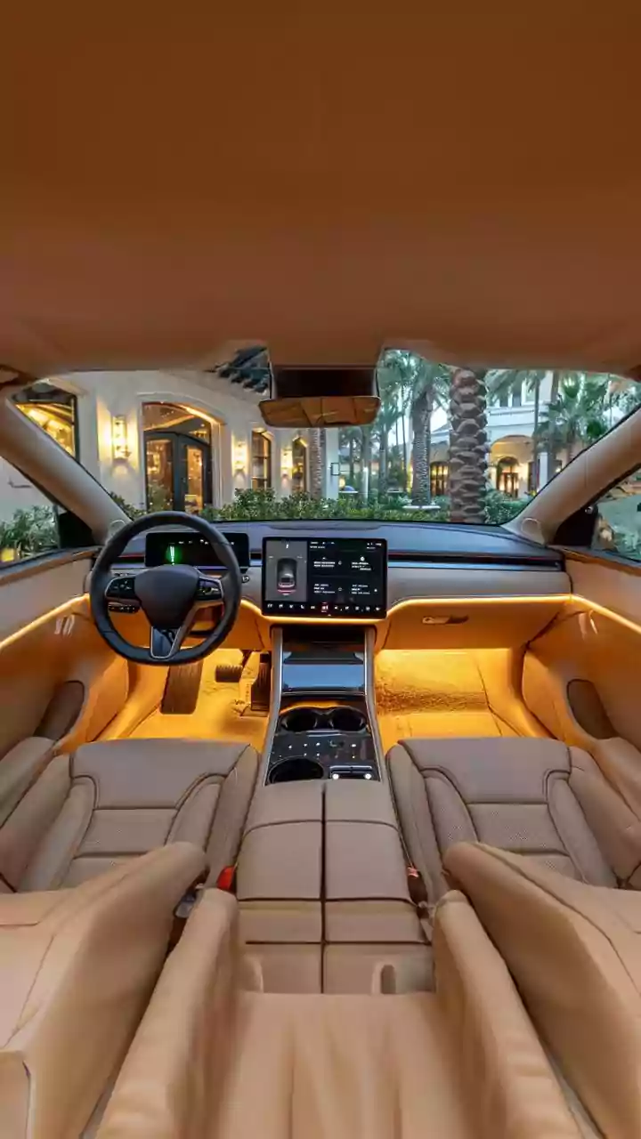 Gadgets heating up in parked cars. Are you leaving them inside?