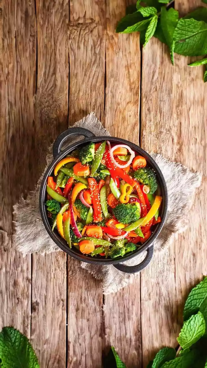 Beat the Heat: 8 Vibrant & Refreshing Summer Salad Recipes to Brighten Your Plate!