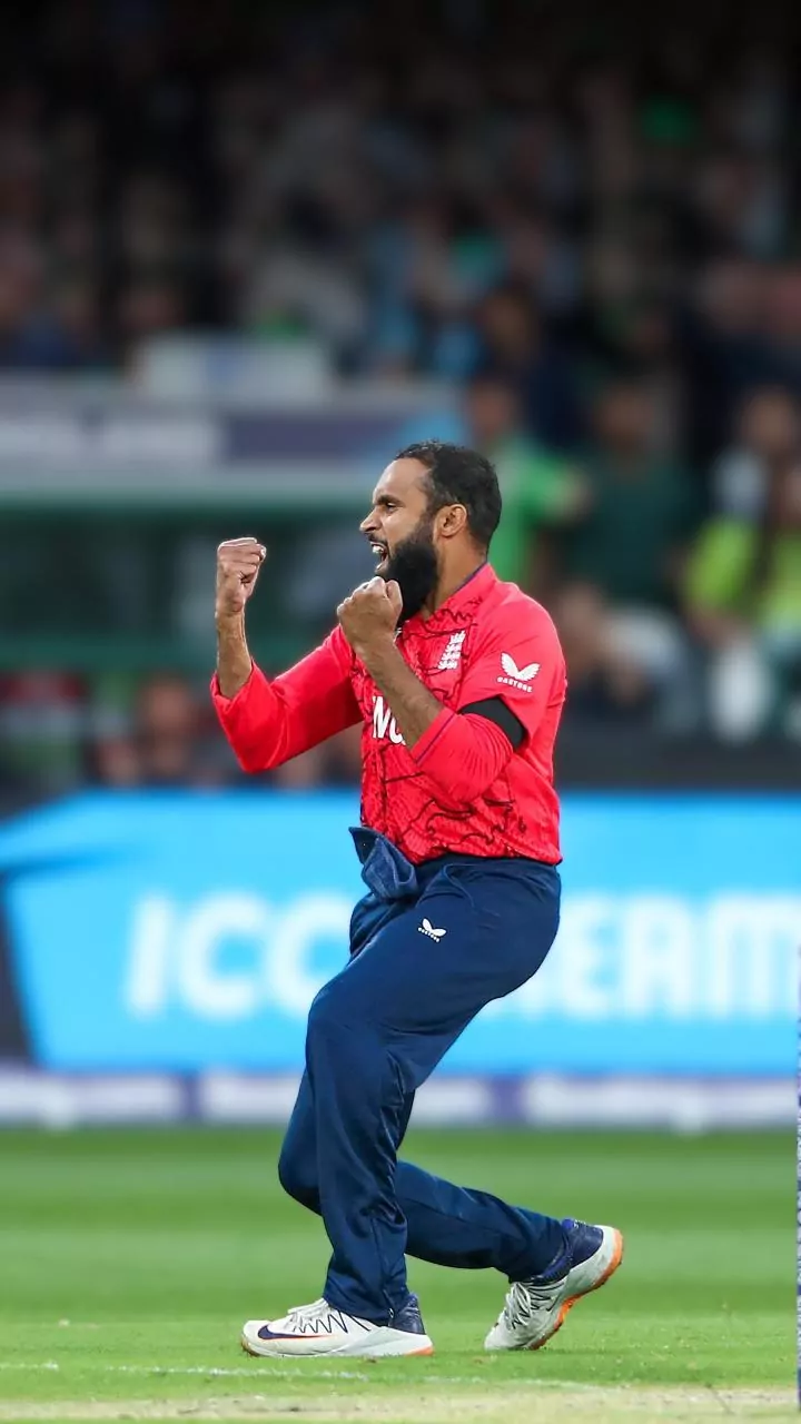 Listing the highest wicket-takers in Men's T20Is