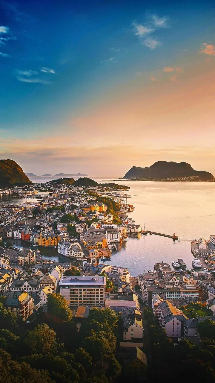 Lesser-Known Nordic Towns: Alternatives to Big-City Nordic Holiday Itineraries