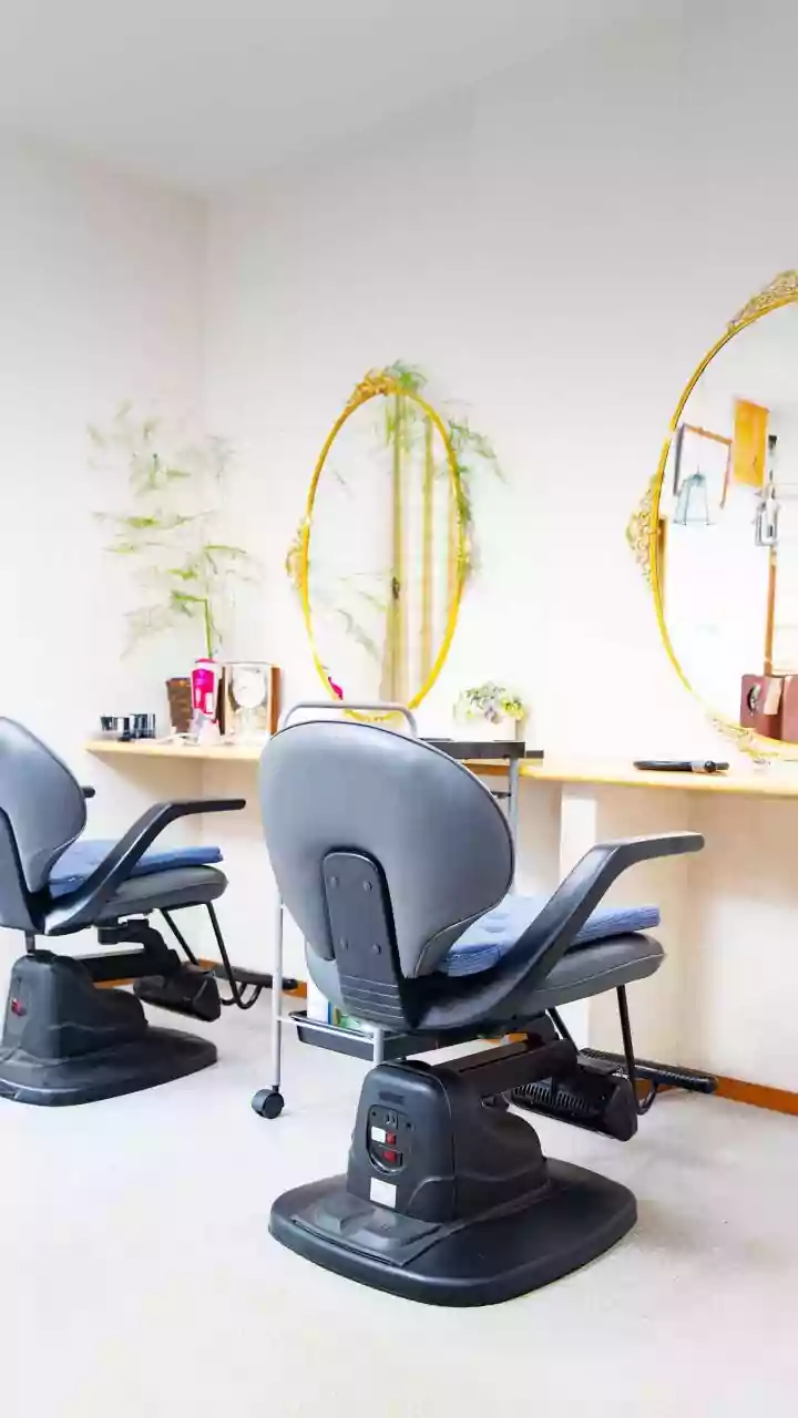 American Traveler's $55 Indian Salon Experience: 3 Hours of Unexpected Pampering