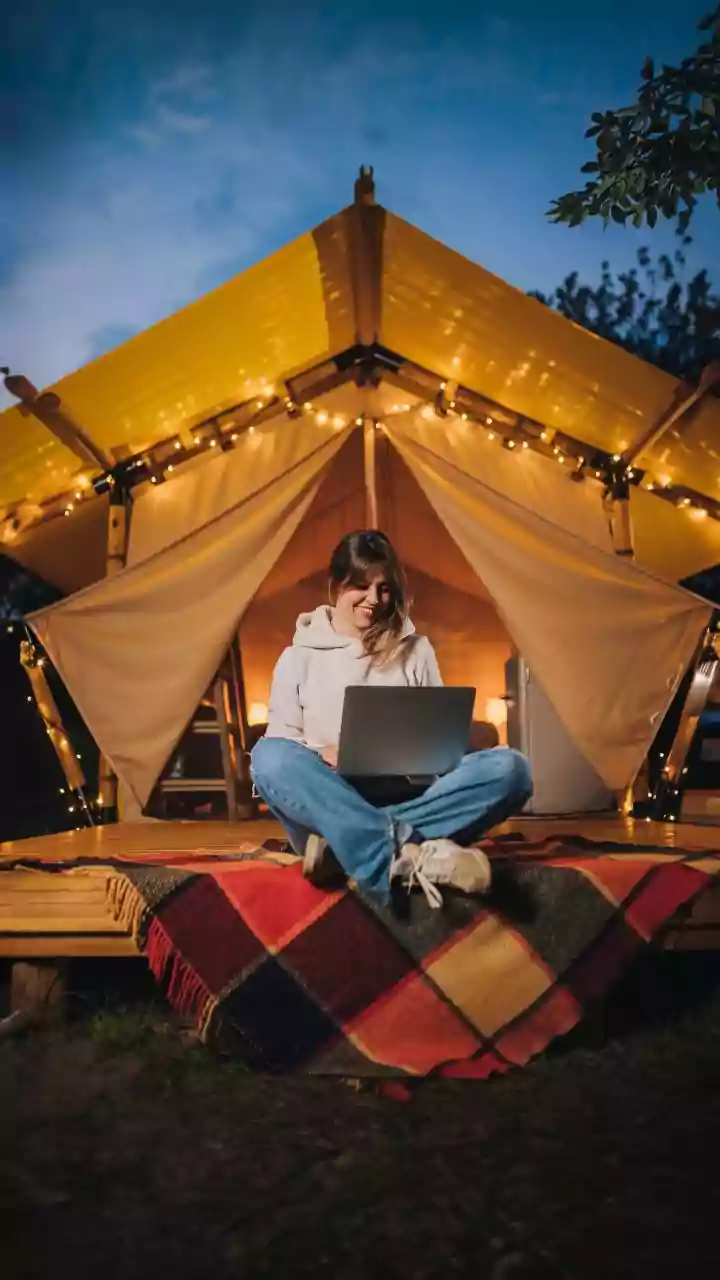 How To Choose A Workation Destination Based On Connectivity, Cost And Comfort
