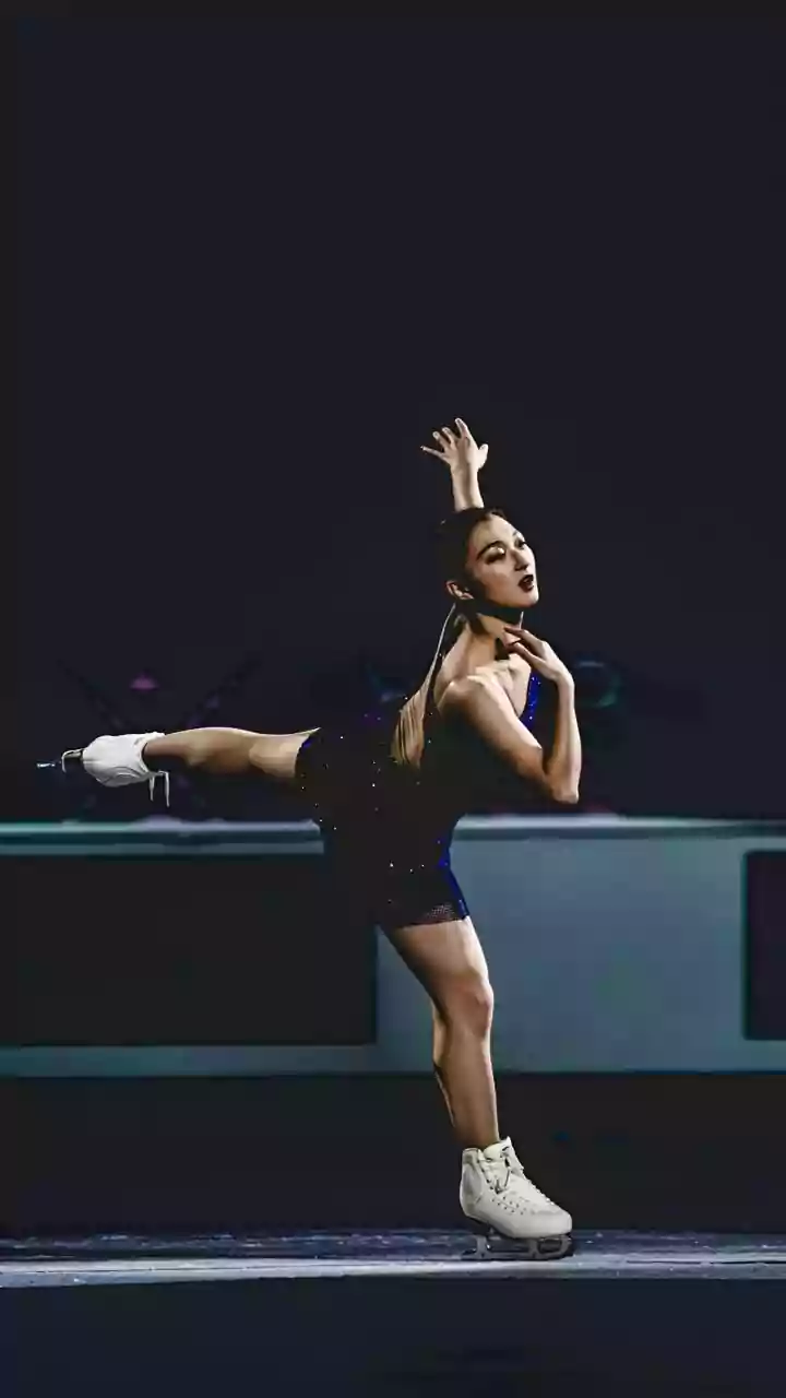 Chock & Bates: Skating Stars' Financial Journey