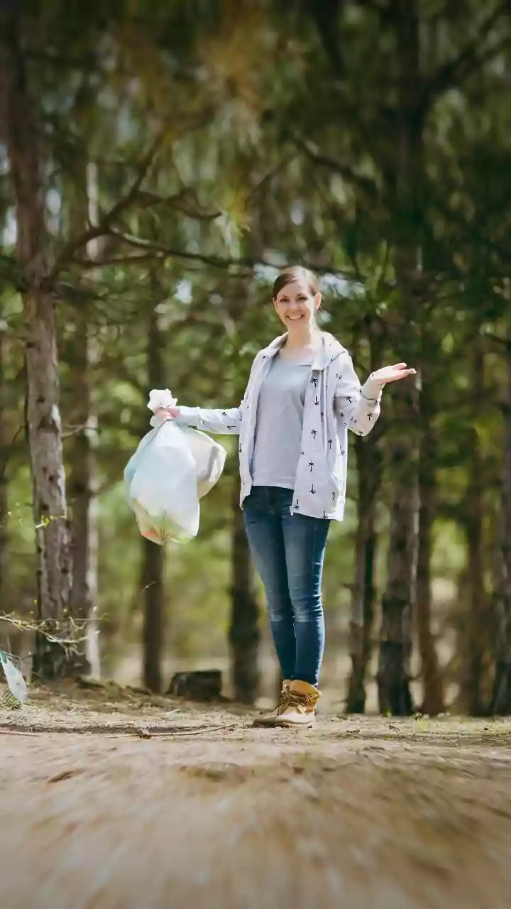 Litter Cleaning Has Entered Daily Routine Planning