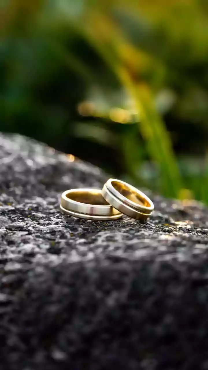 Sadhguru's Perspective: Live-in vs. Marriage – Making Conscious Choices for Lasting Relationships