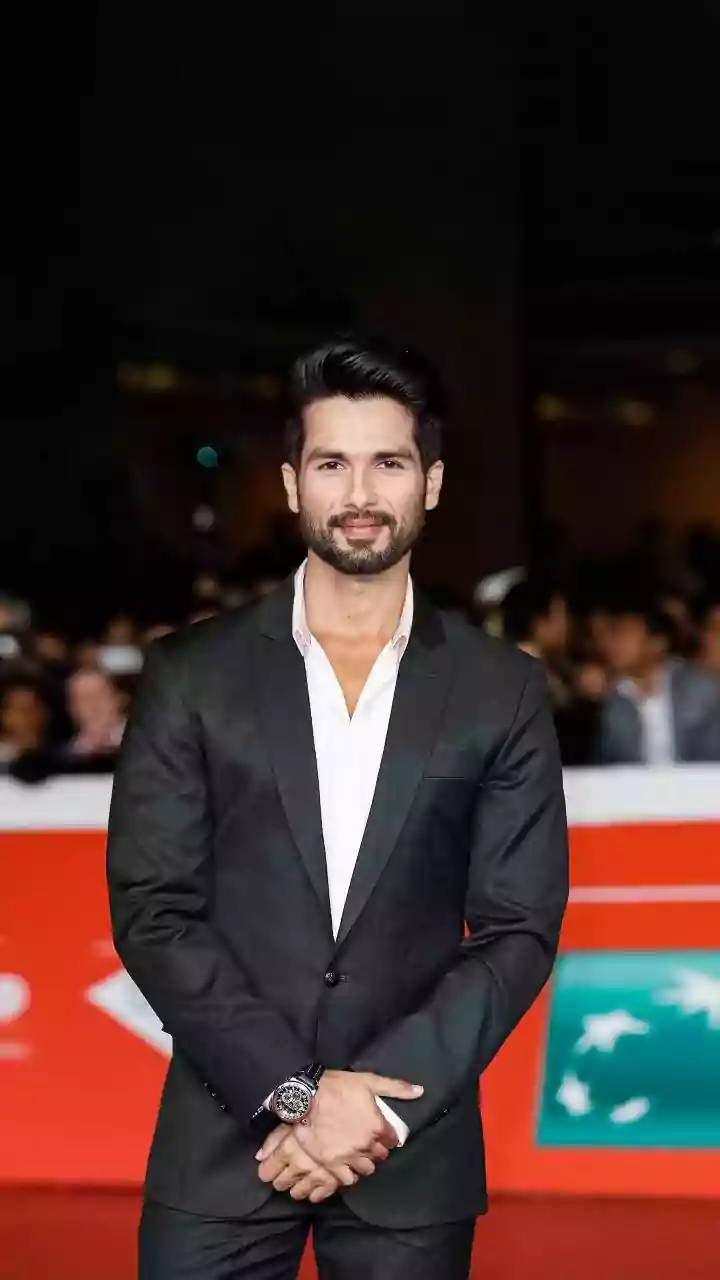 Shahid Kapoor, Kriti Sanon wrap shooting for 'Cocktail 2'