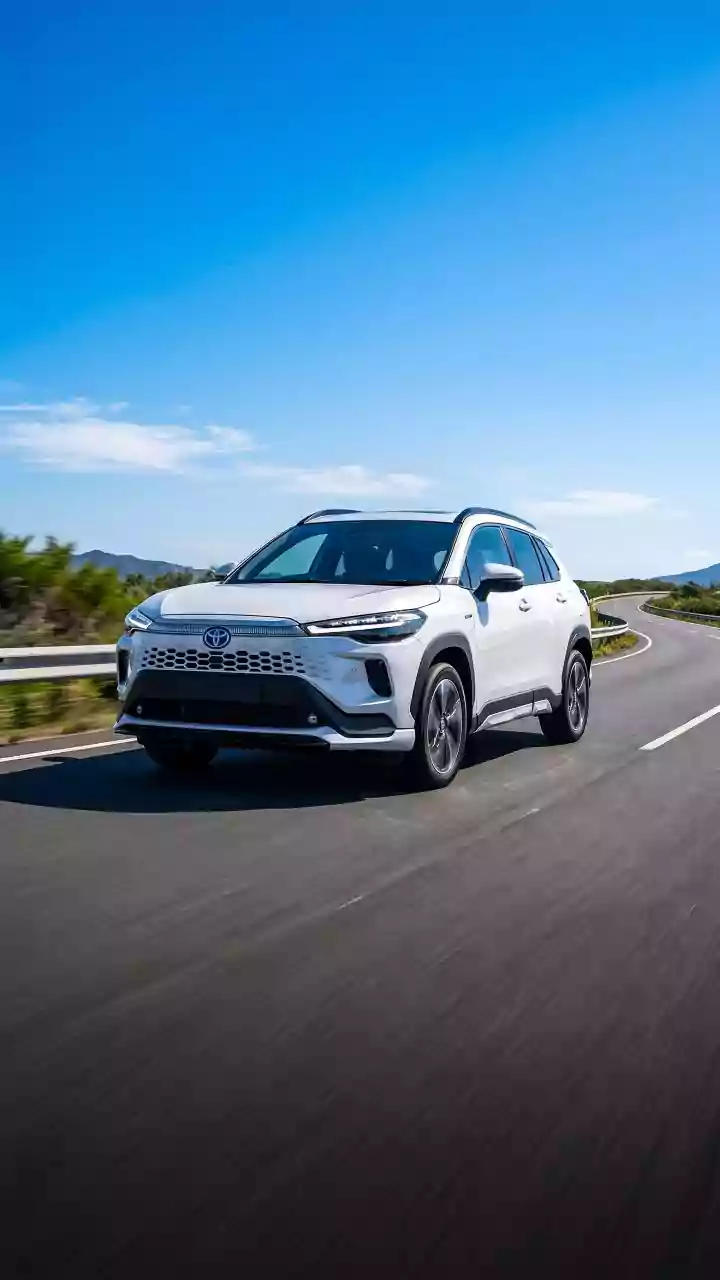 Corolla Cross ganha versão inspirada em Rolls-Royces para atividades ao ar livre