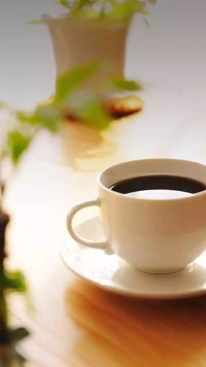 Unlock Peak Alertness: Coffee Timing Secrets