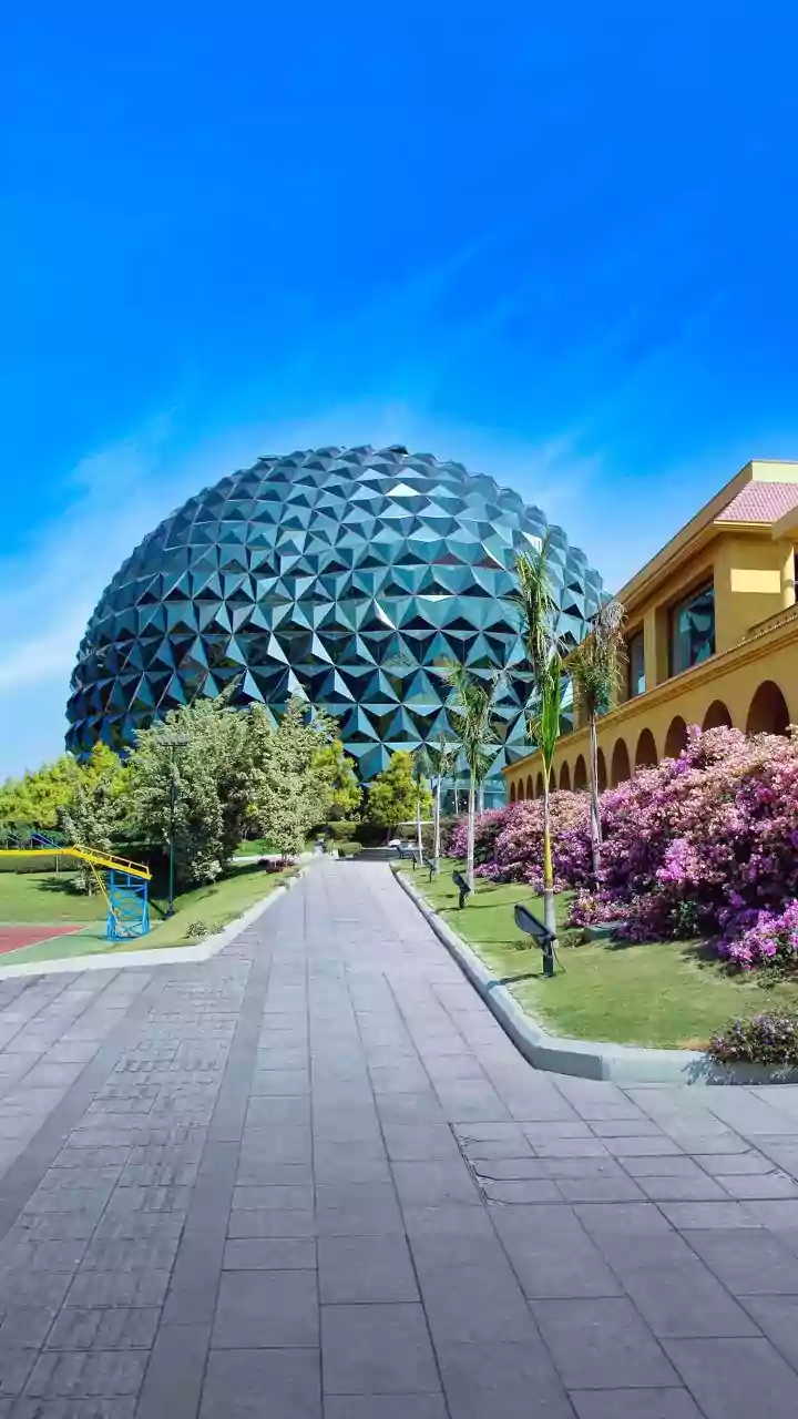 ET AI Conclave&Awards 2025: Where India's AI future