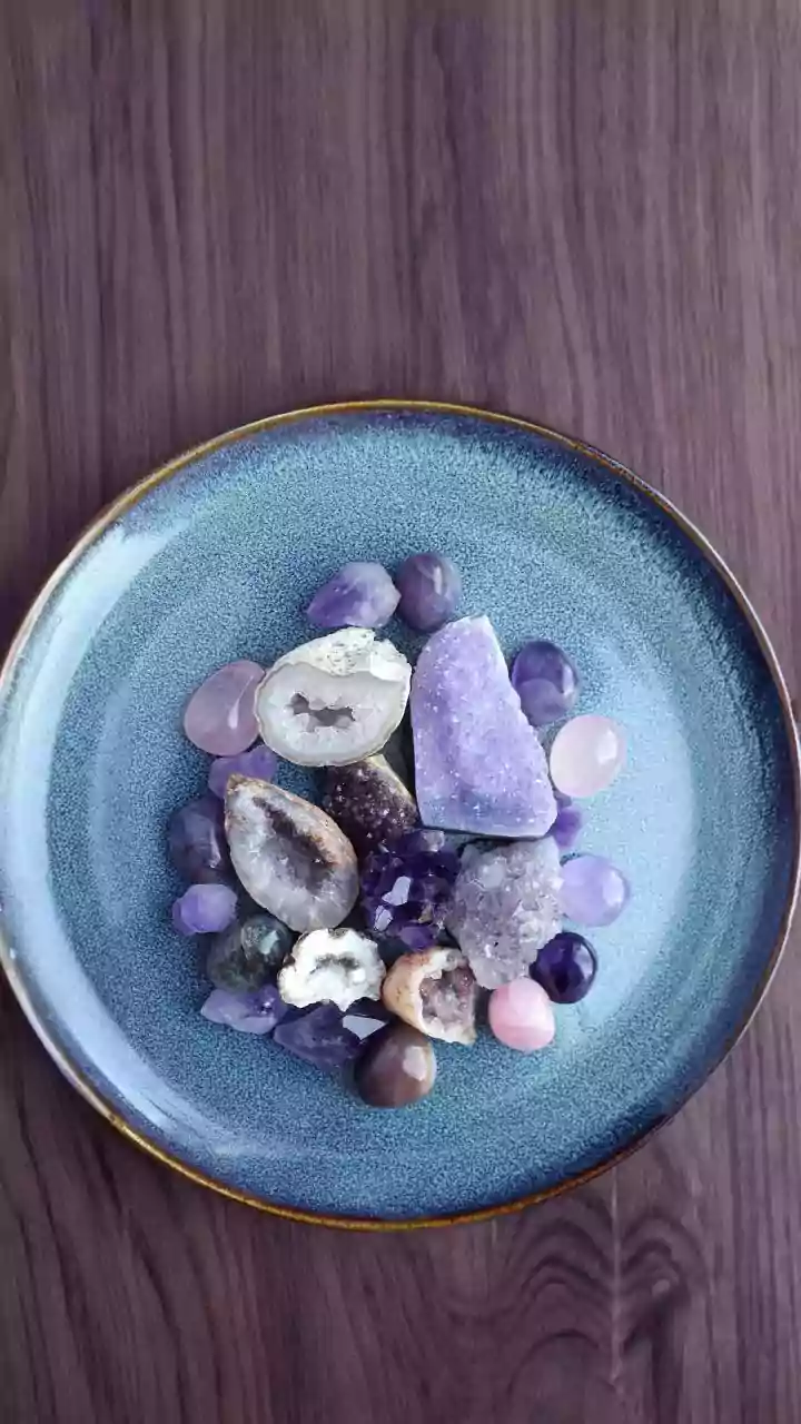 Unlock Abundance: Crystal Remedies for Zodiac Money Blocks