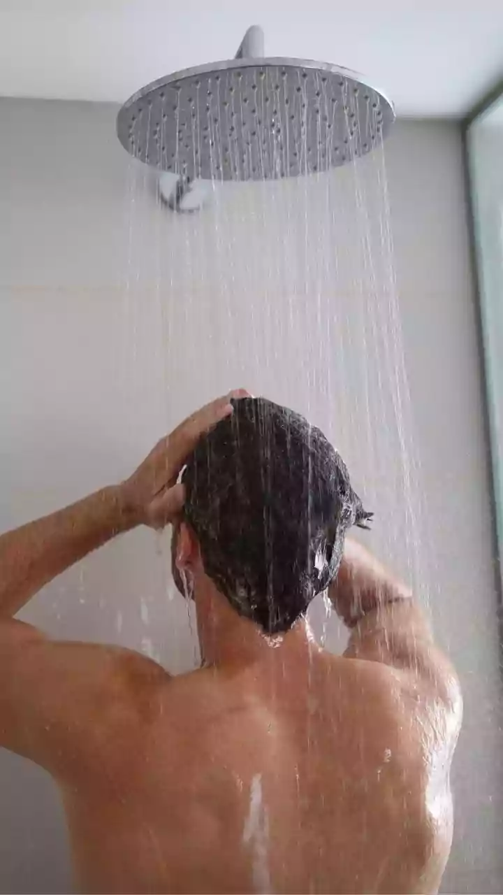 Por que não devemos tomar banho gelado após o treino?