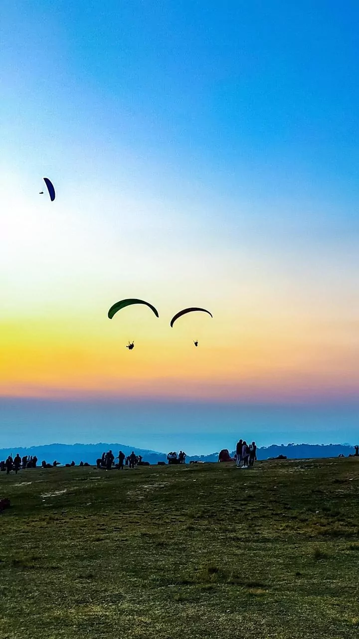 The French Alps Flying Season Has A Popular Seasonal Window From May To September