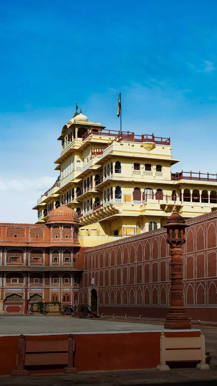 Universities must work to provide students a conducive academic environment: Rajasthan guv