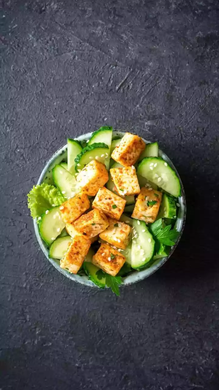 How To Build High Protein Dinner Bowls Using Tofu And Seasoned Lentils