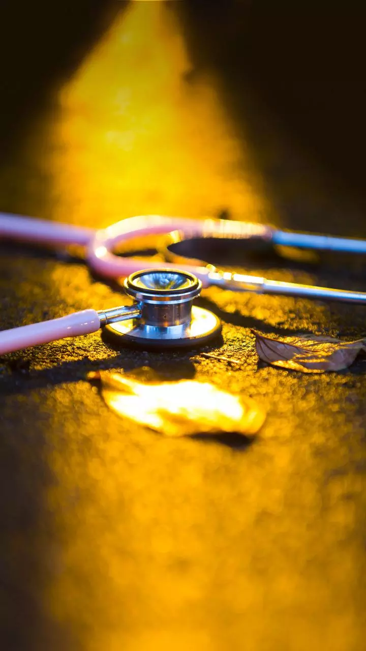 Bengaluru: Domestic help allegedly drugs, robs city gynecologist